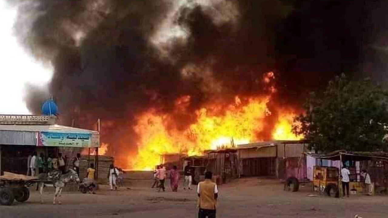 عائلات تواجه خطرًا جديدًا في العاصمة السودانية المتأثرة، وهو القذائف غير المنفجرة