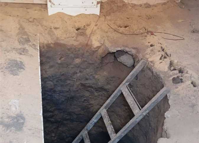 ضبط 6 أشخاص أثناء التنقيب عن الآثار في قنا