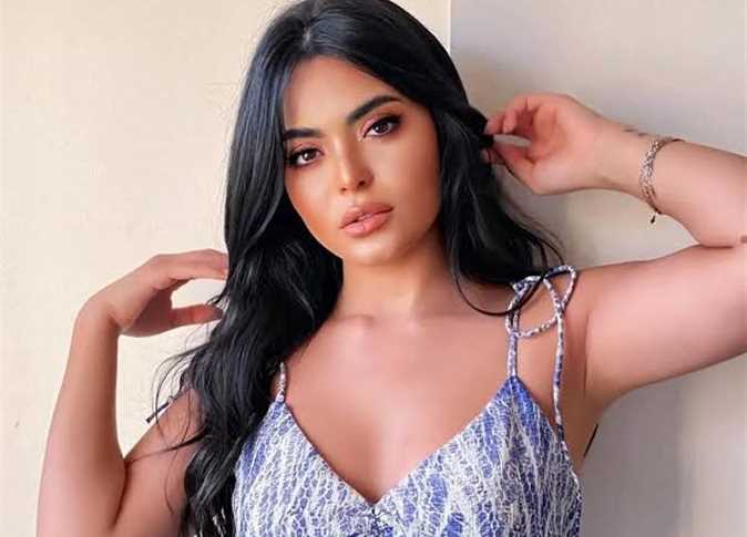 تفاصيل القبض على مصفف الشعر زاين بعد بلاغ من الفنانة أسماء جلال بسبب تصريحاته الأخيرة