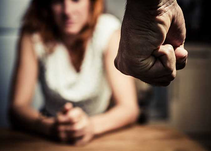 دعوى طلاق بسبب «الثلاجة»: جوزي بيقفلها بالمفتاح.. والزوج يرد: بحافظ على مصاريف البيت