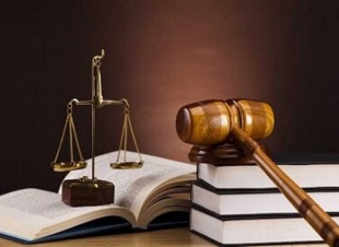 إحالة ليلى الشبح للمحاكمة الاقتصادية بتهمة قذف هند عاكف