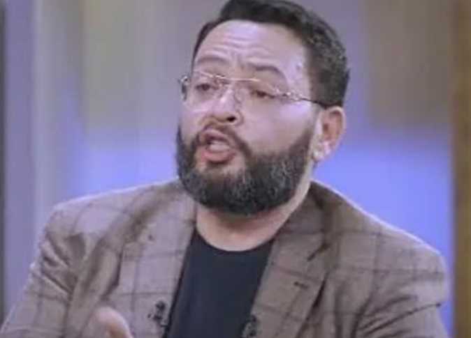 «خرم ودن زميله».. القبض على نجل الفنان أحمد رزق