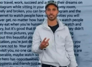  قٌتل بـ 33 طعنة وذُبح على يد جاره قبل صلاة الجمعة